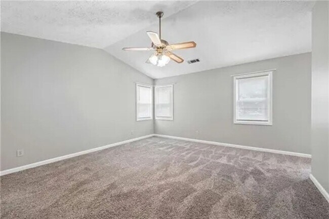 Building Photo - Charming 3BR House in Woodstock