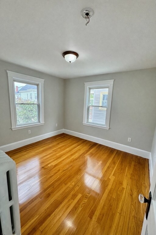 Building Photo - 58 Saxton St