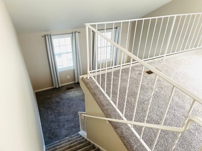 Building Photo - 9516 Dunbrook Ct