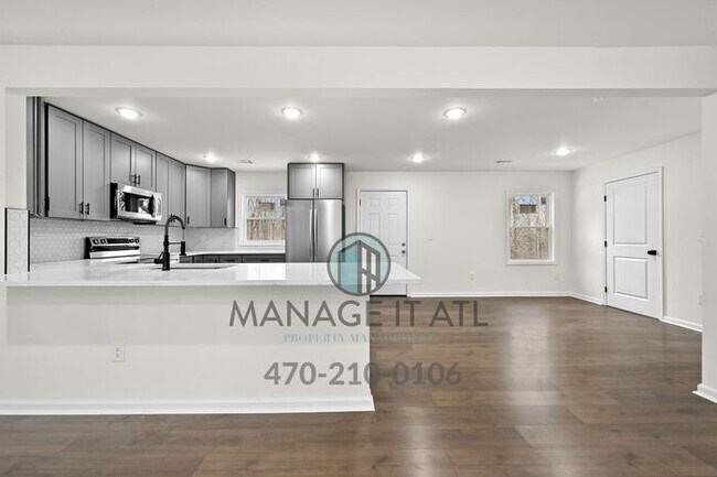 Building Photo - FULLY remodeled 4-bedroom, 2-bathroom house in Gainesville!