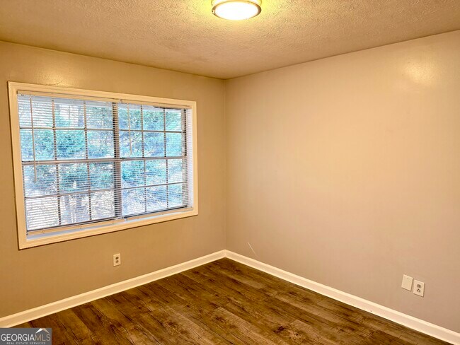 Building Photo - 111 W Burke St