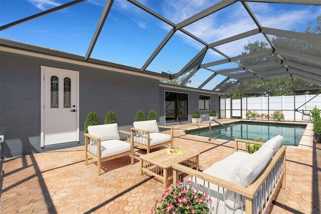 Building Photo - 4645 Hunter Ridge Dr