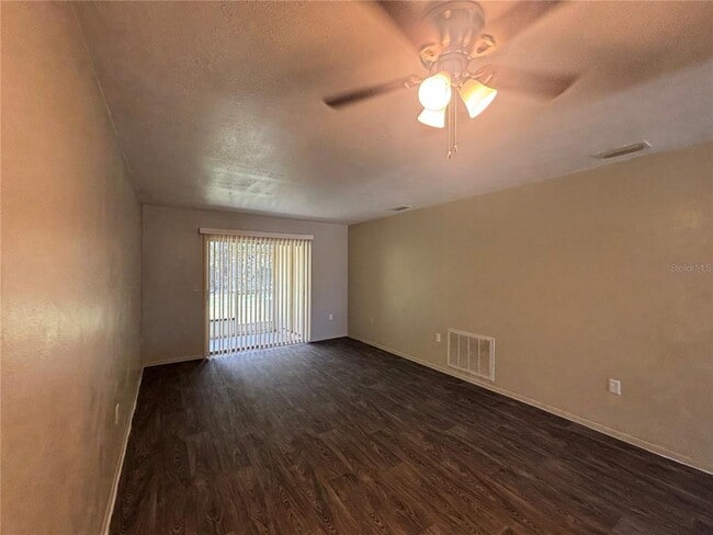 Building Photo - 2850 Westmoreland Ct