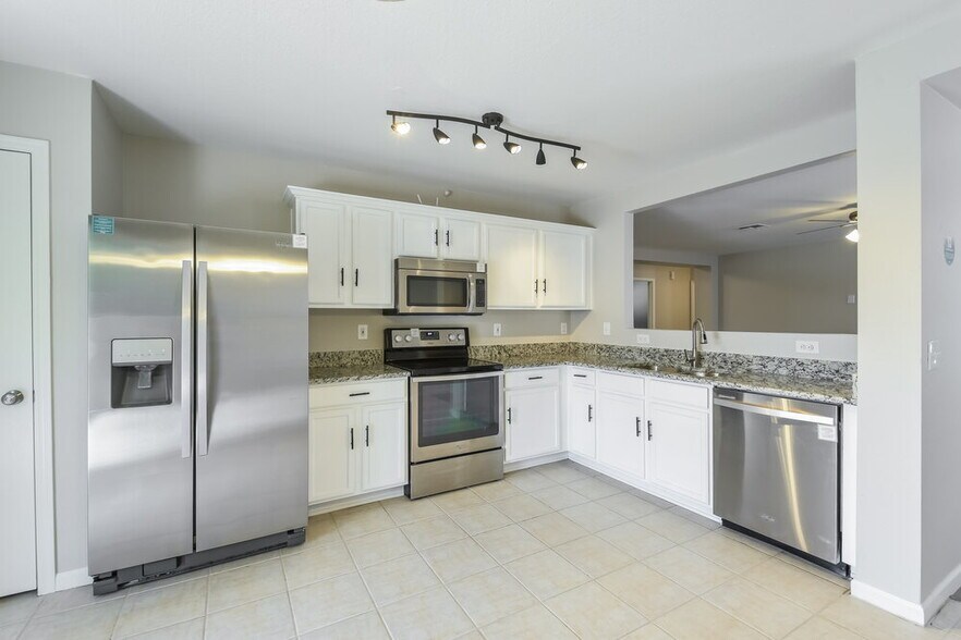 Building Photo - 27830 N 30th Ln
