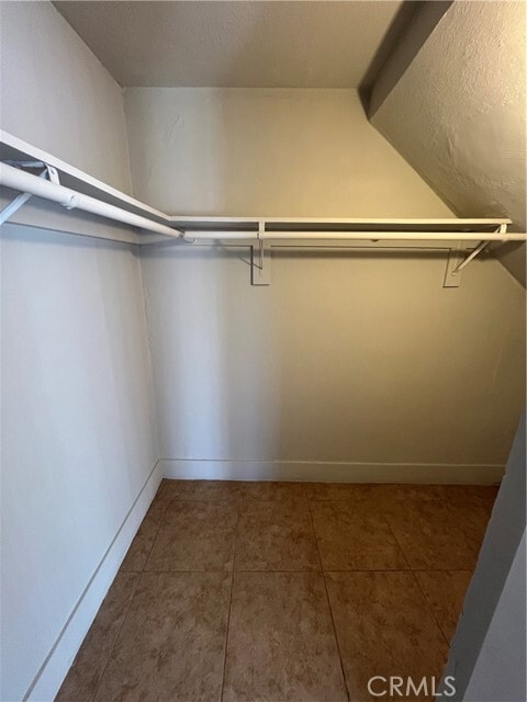 Building Photo - 1355 W 49th St