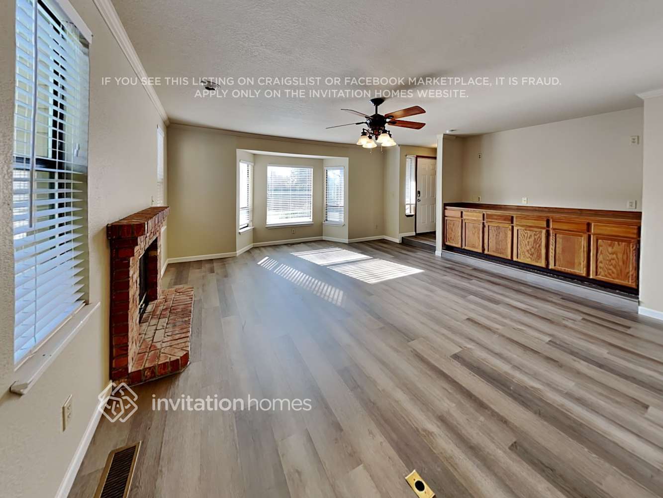 Building Photo - 3308 St Andrews Ct NE