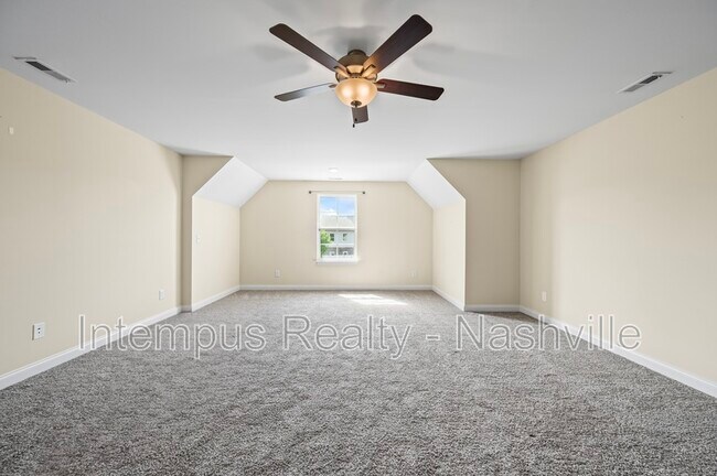 Building Photo - 1704 Bethel Ln
