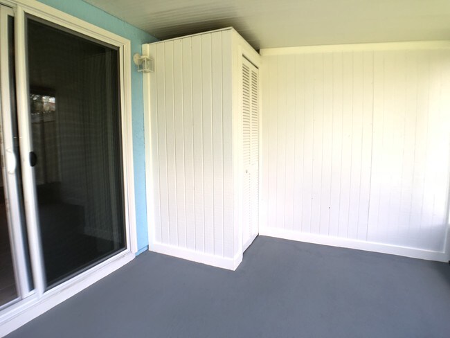 Back Porch w/ Storage Area - 834 Faull Dr