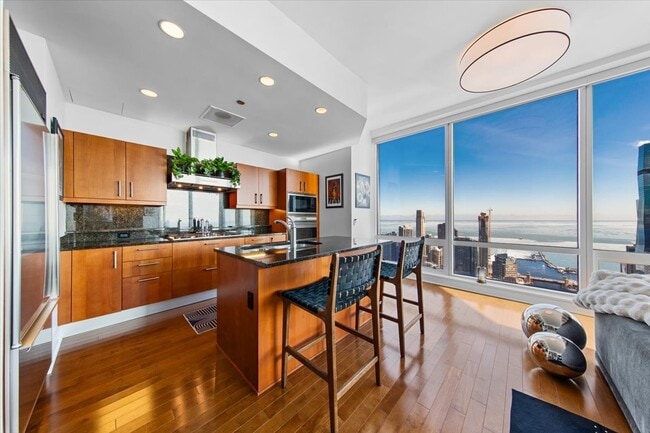 Building Photo - 401 N Wabash Ave