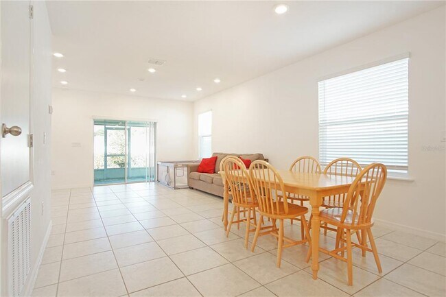 Building Photo - 920 Boca Vista Ct