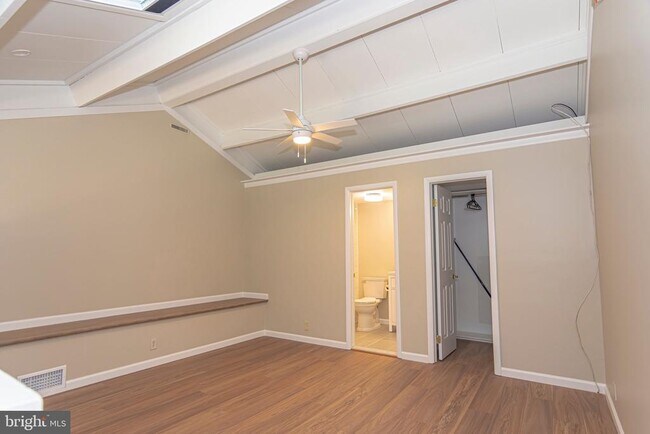 Building Photo - 20A Oscar Hammerstein Way