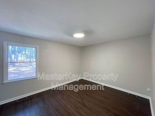 Building Photo - 3002 Appling Way