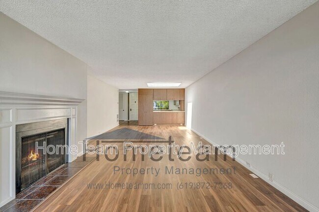 Building Photo - 2940 Lawrence St