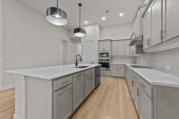 Building Photo - 3320 Abelia St