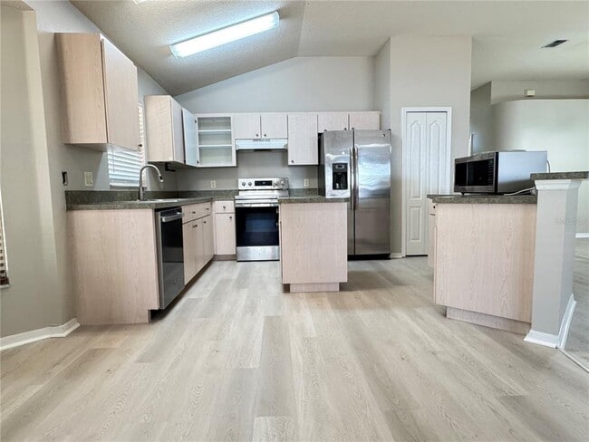 Building Photo - 1414 Trail Boss Ln