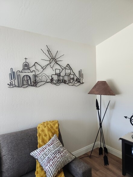 Livingroom - 27800 Preakness Dr