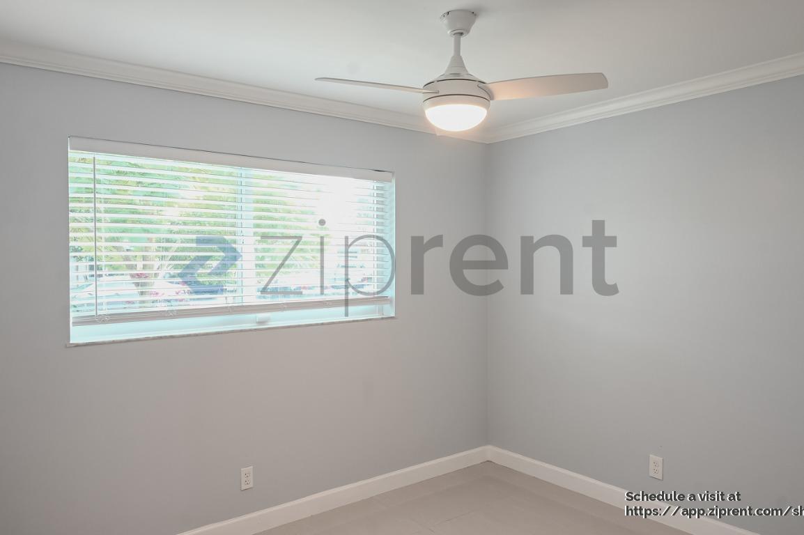 Building Photo - 3343 NW 69th St