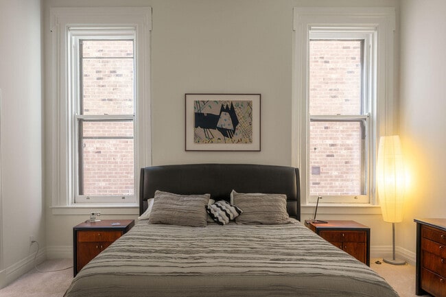 Building Photo - 225 Riverside Dr