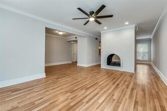 Building Photo - 5925 E University Blvd