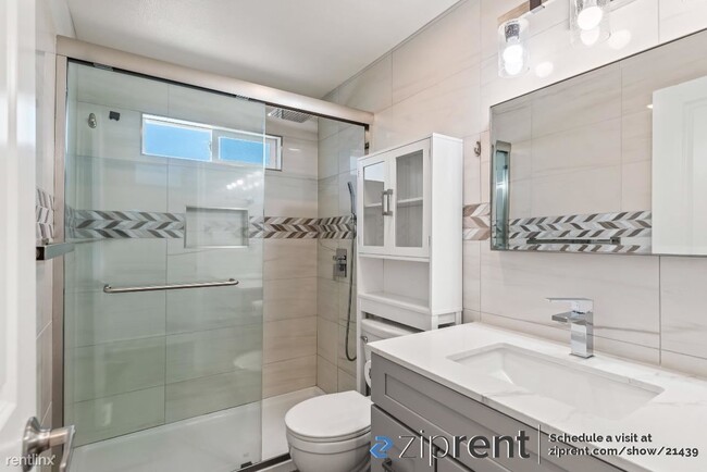 Building Photo - 2 br, 1 bath House - 24770 Soto Road, Hayw...
