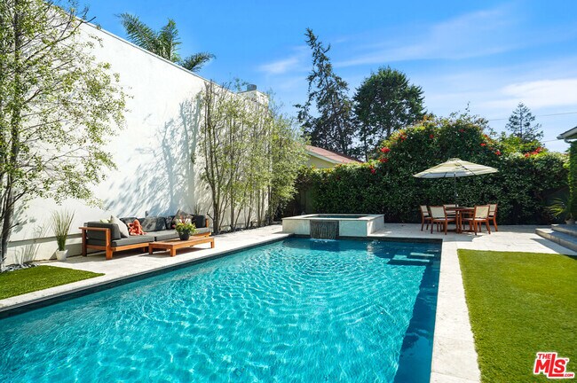 Building Photo - 1348 Morningside Wy