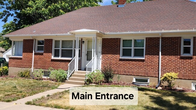 Primary Photo - 1276 26th St