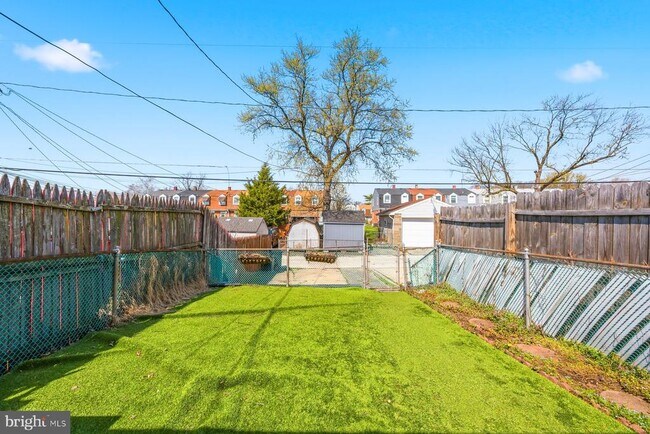 Building Photo - 3130 Ryerson Cir