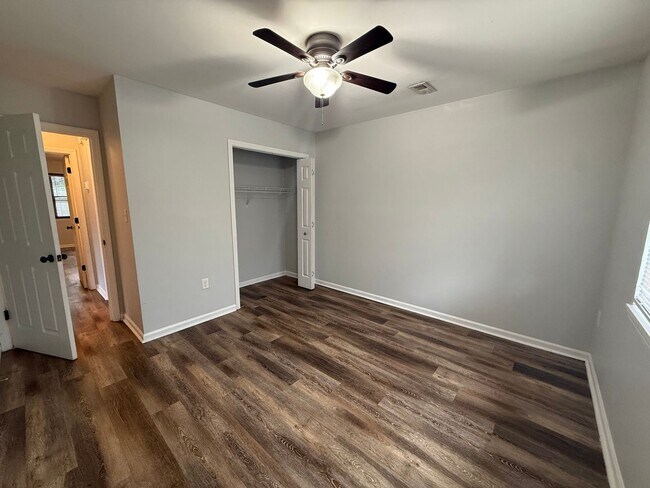 Building Photo - 7760 Corley Dr