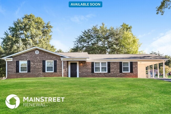 Building Photo - 310 Rolling Hills Ln