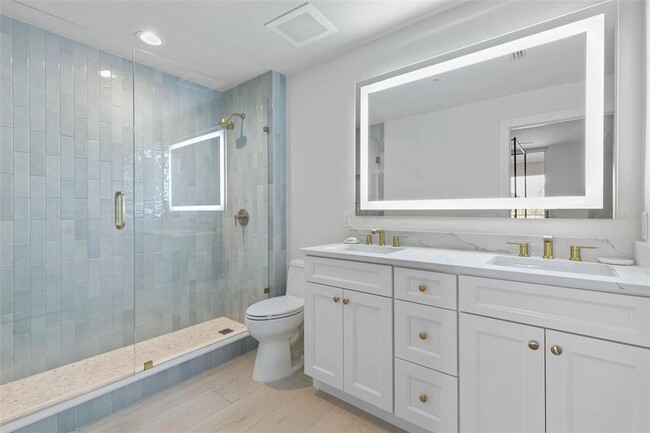 Building Photo - 102 Yacht Harbor Dr