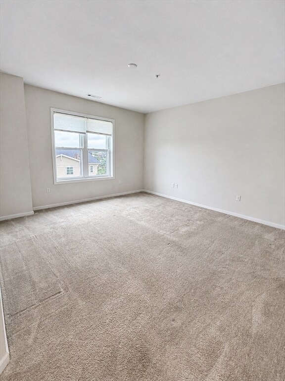 Building Photo - 120 University Ave
