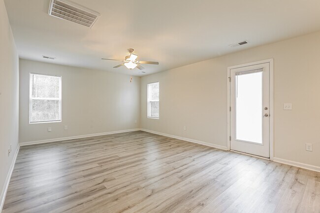 Building Photo - 210 Celebration Ave