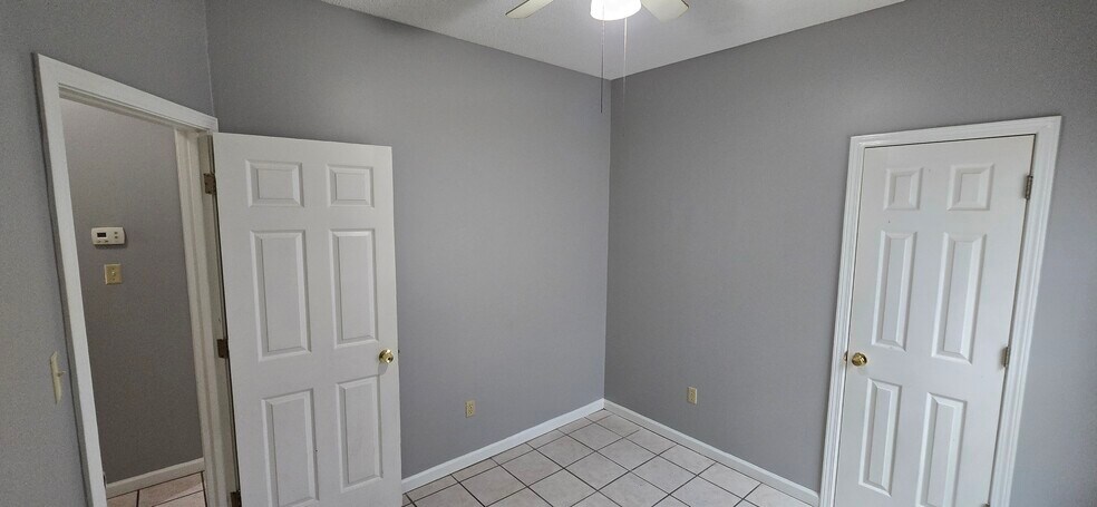 Building Photo - 6761 Whitten Pine Dr
