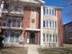 Building Photo - 8130 Marion Dr