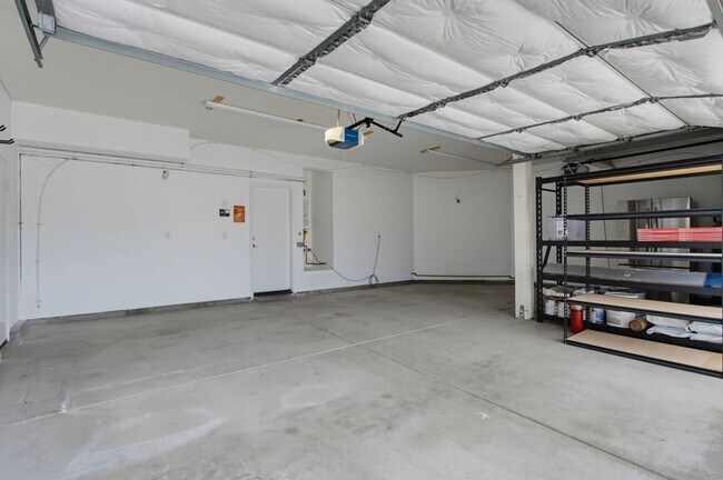 Building Photo - 3239 Canyon View Dr