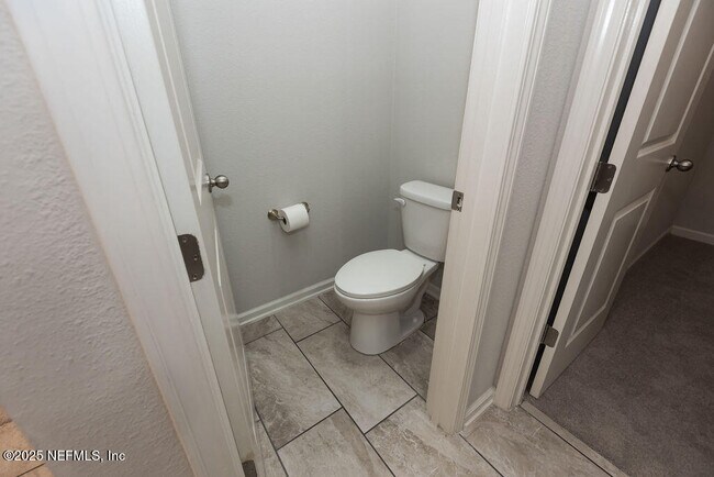 Building Photo - 154 Palisade Dr