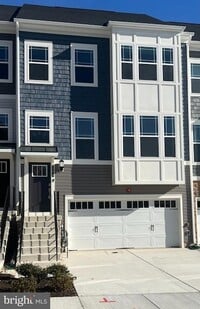 Building Photo - 304 Sweetbay Rd