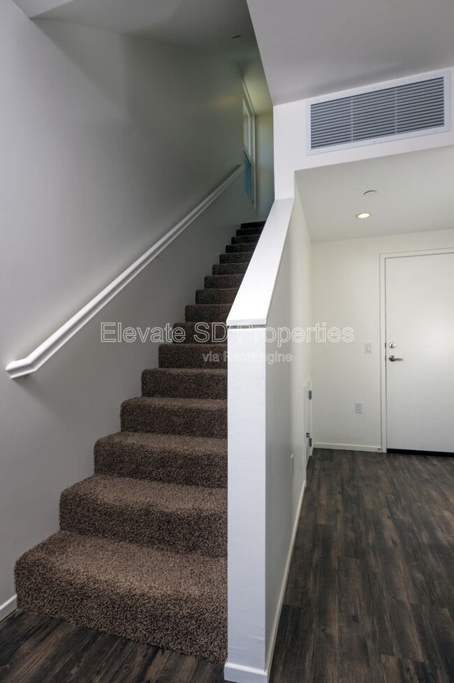 Building Photo - 2872 C St