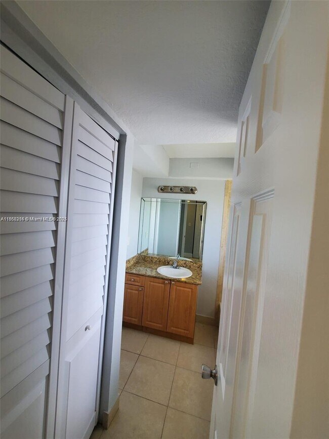 Building Photo - 7737 SW 88th St