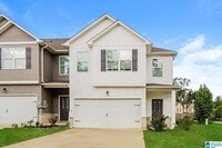 Building Photo - 585 The Heights Dr