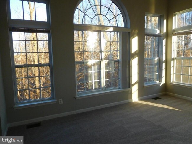 Building Photo - 12420 Rollys Ridge Ave