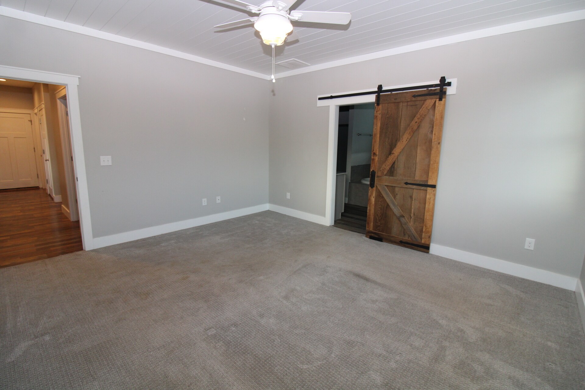 Building Photo - 1355 Bear Creek Rd