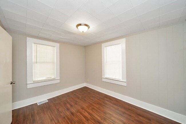 Building Photo - Renovated Hueytown Charmer – 2 Beds, 1 Bat...