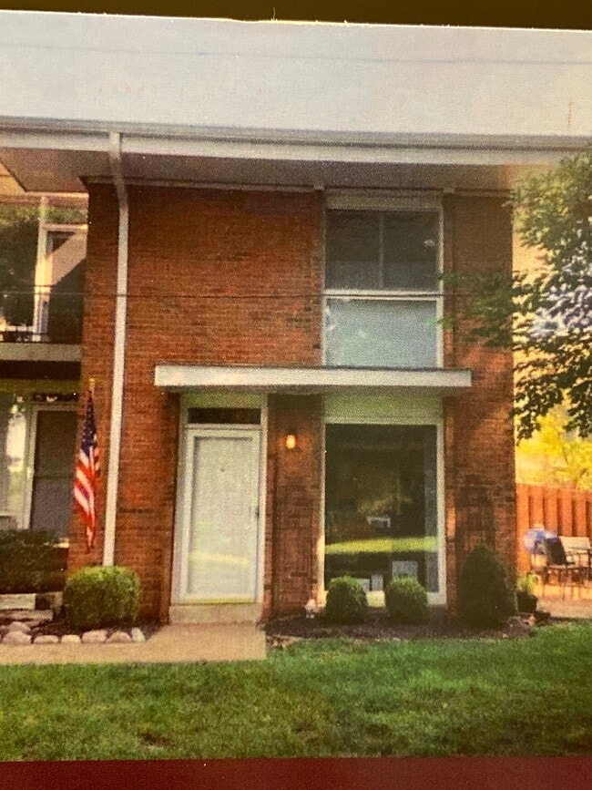 Building Photo - 1142 S Mason Rd