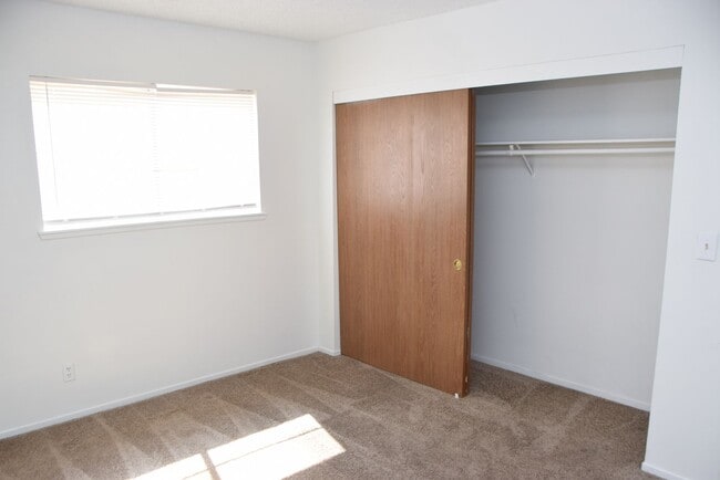 Building Photo - Great 3bed/2bath Home in Spring Valley