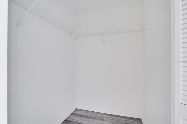 Building Photo - 700 S Harbour Island Blvd