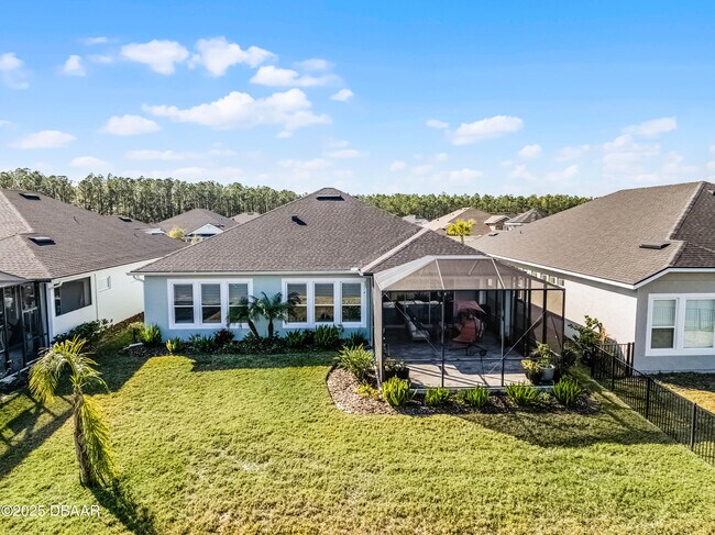 Building Photo - 636 Mosaic Blvd