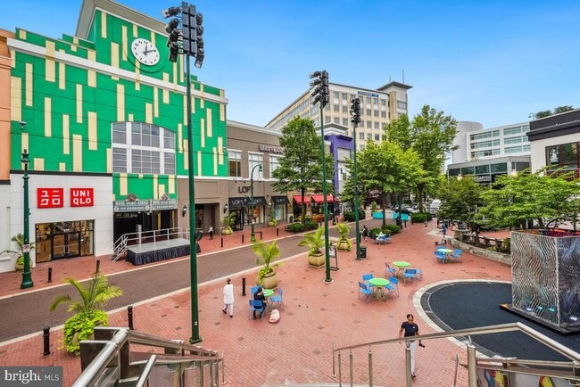 Building Photo - 7607 Eastern Ave NW