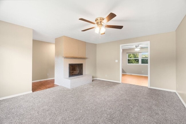 Building Photo - Beautiful House in Cape