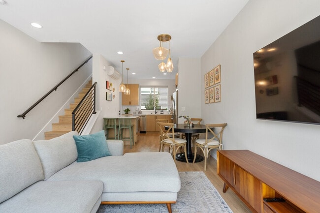 Building Photo - 6405B 22nd Ave NW